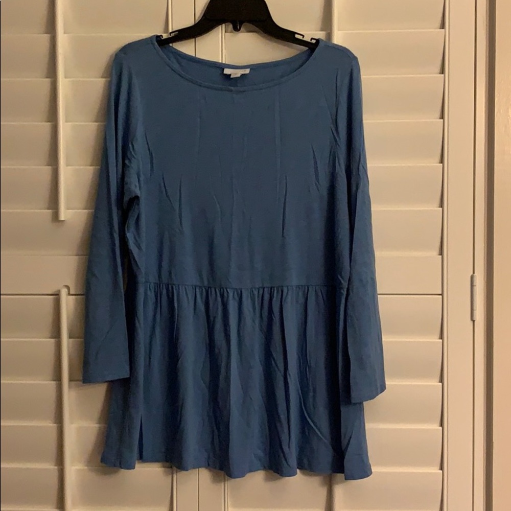 JJill Powder Blue Skirt-Tailed Tunic Size M